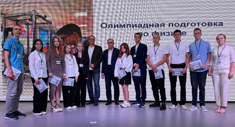 Интенсивная смена направлений НАУКА и ИСКУССТВО.
